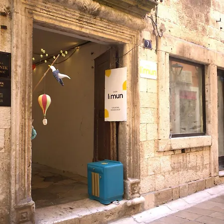 Abc Center Old Town *